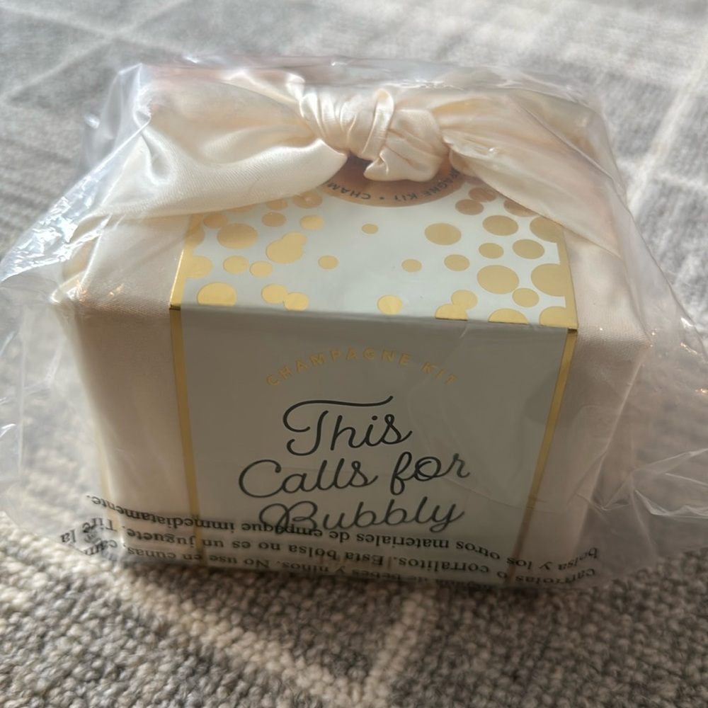 NIB pinch provisions “this calls for bubbly” champagne kit